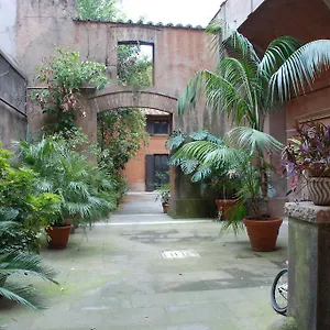 Palazzo Velli Appartement